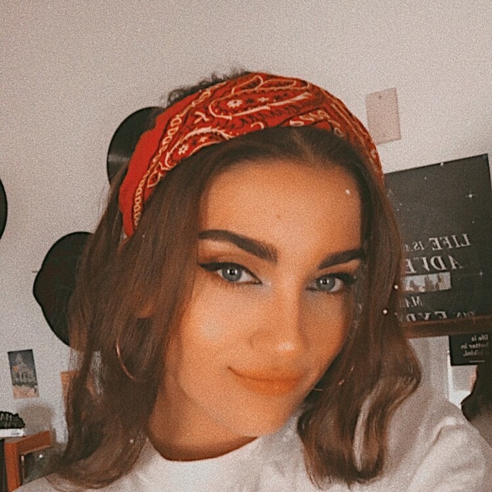 Meet your Posher, Aimee